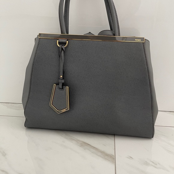 Perfect Condition Fendi Grey 2Jours Elite Tote Bag - Picture 2 of 3